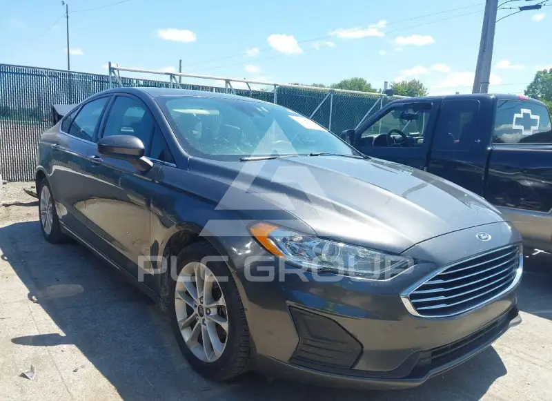 2020 Ford FUSION фото