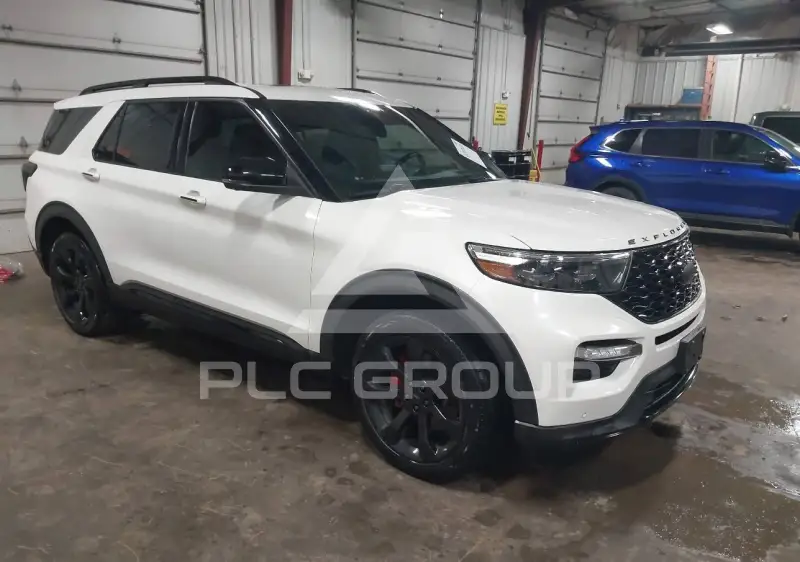 2020 Ford EXPLORER photo