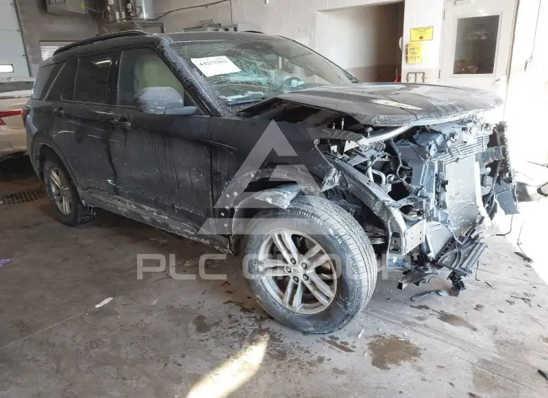 2020 Ford EXPLORER photo