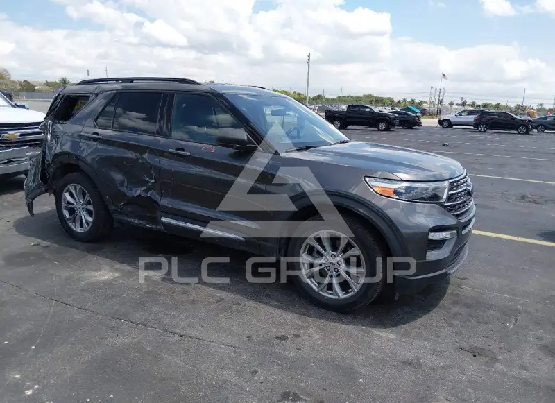 2020 Ford EXPLORER photo