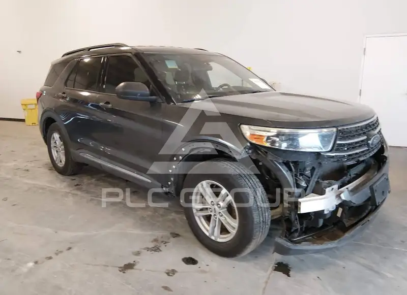 2020 Ford EXPLORER photo