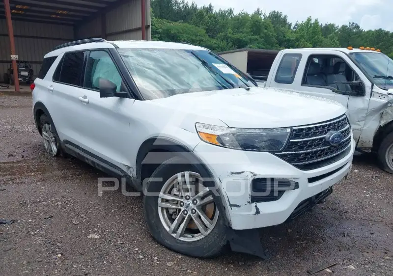 2020 Ford EXPLORER photo