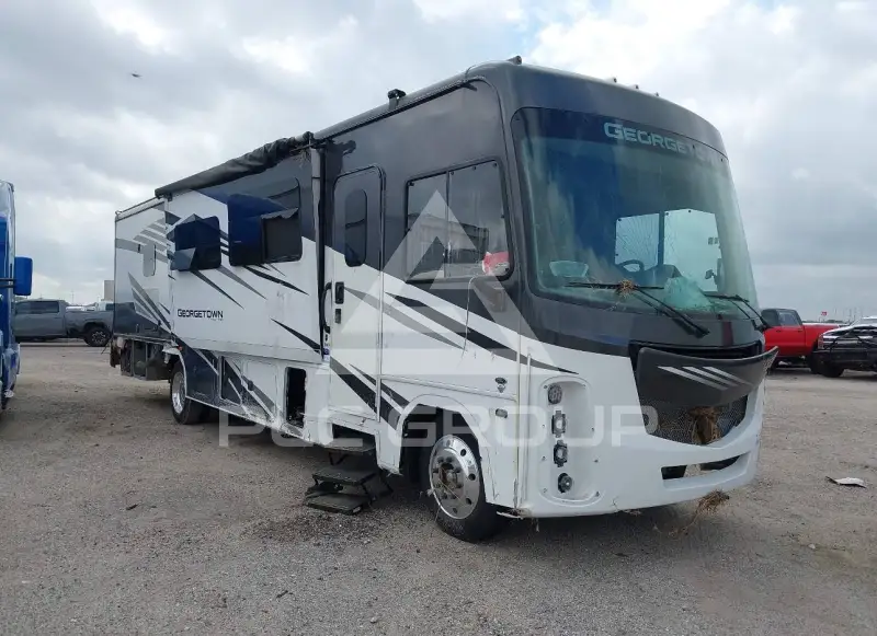 2020 Ford F-530 photo