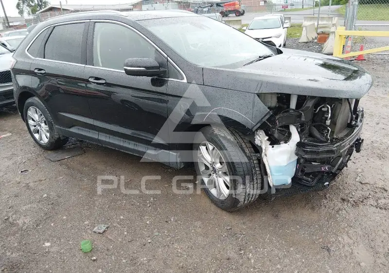 2020 Ford EDGE photo