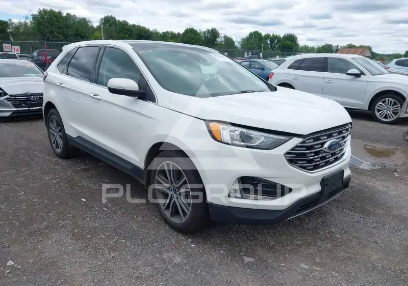 2020 Ford EDGE photo