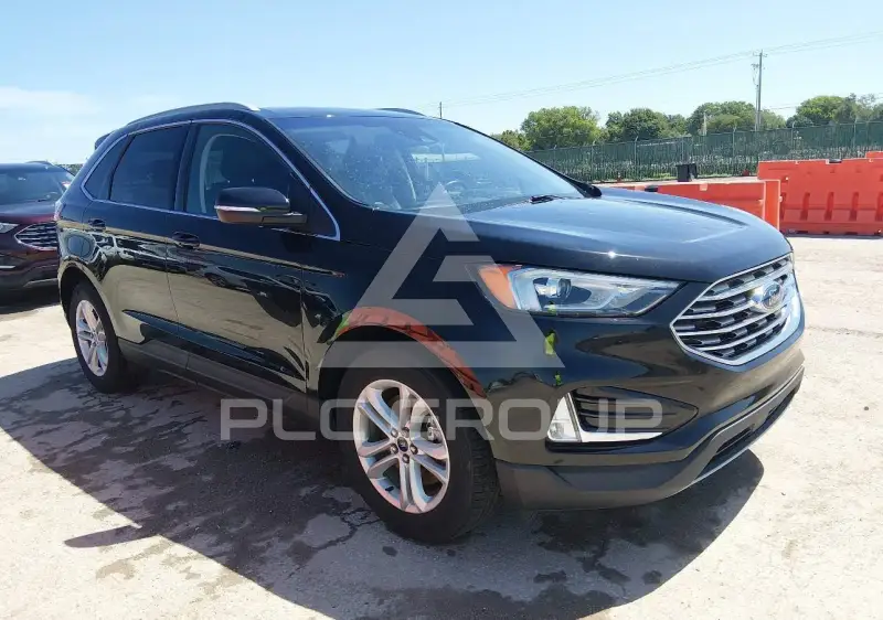 2020 Ford EDGE photo