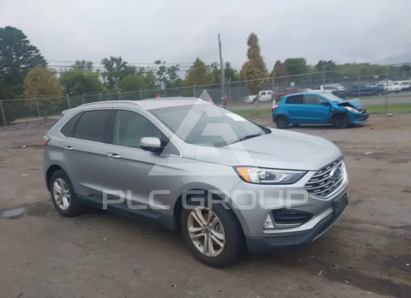 2020 Ford EDGE photo