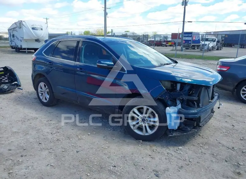 2020 Ford EDGE photo