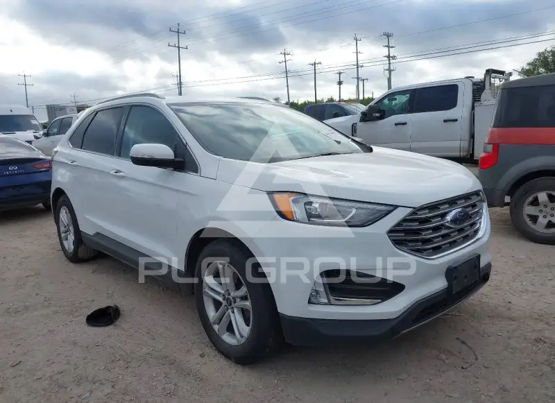 2020 Ford EDGE photo