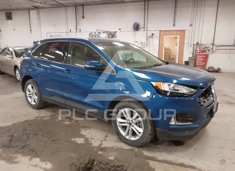 2020 Ford EDGE photo