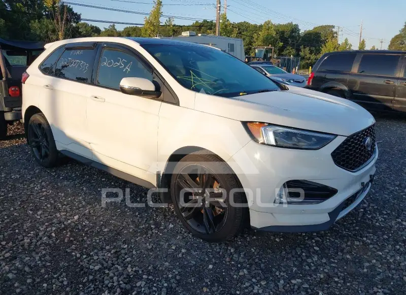 2020 Ford EDGE photo