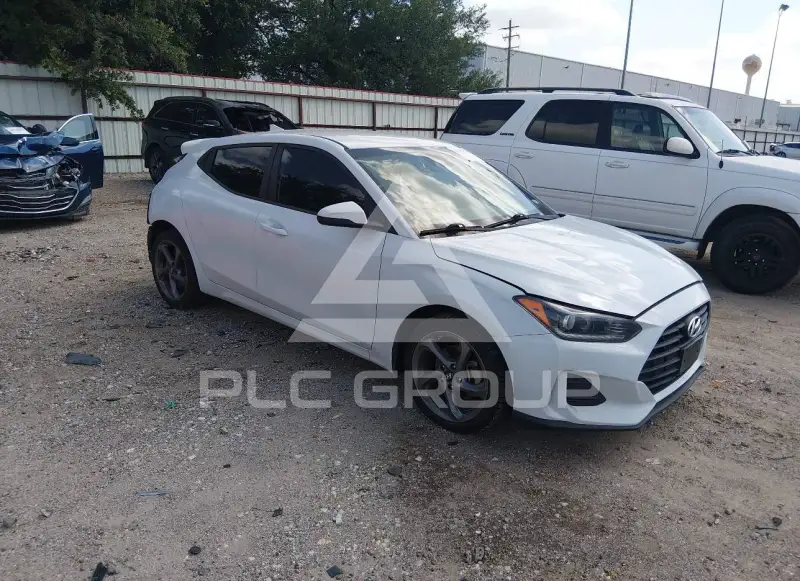 2020 Hyundai Veloster photo