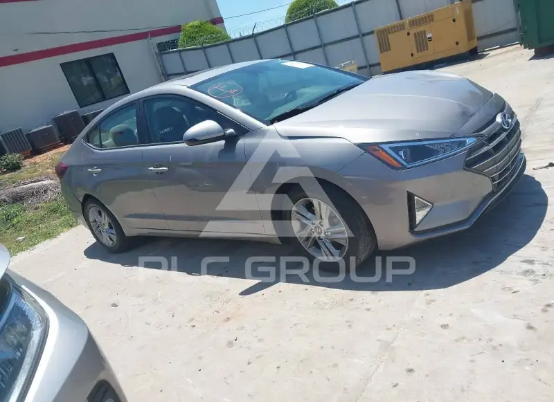 2020 Hyundai Elantra фото