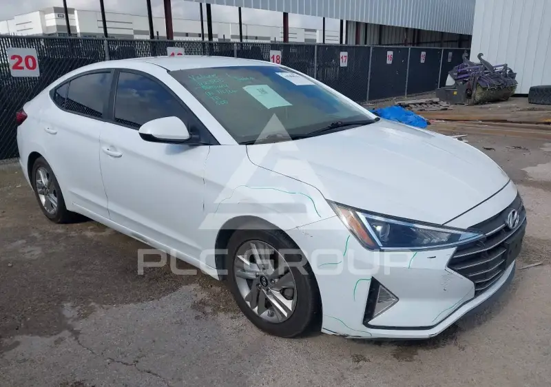 2020 Hyundai Elantra фото