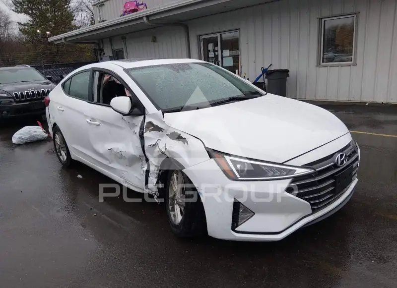 2020 Hyundai Elantra фото