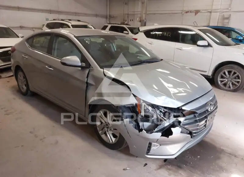 2020 Hyundai Elantra фото