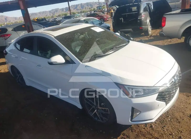 2020 Hyundai Elantra photo