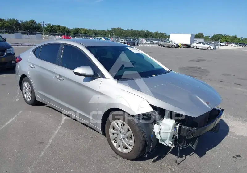 2020 Hyundai Elantra photo