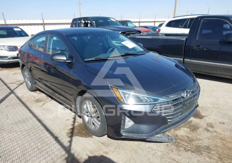 2020 Hyundai Elantra photo