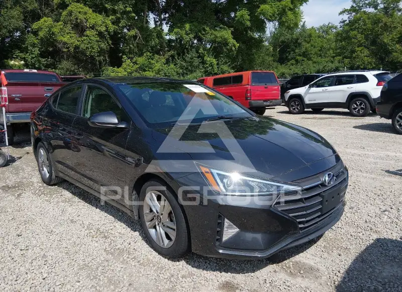 2020 Hyundai Elantra photo
