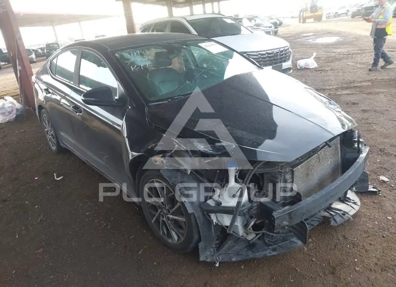 2020 Hyundai Elantra photo