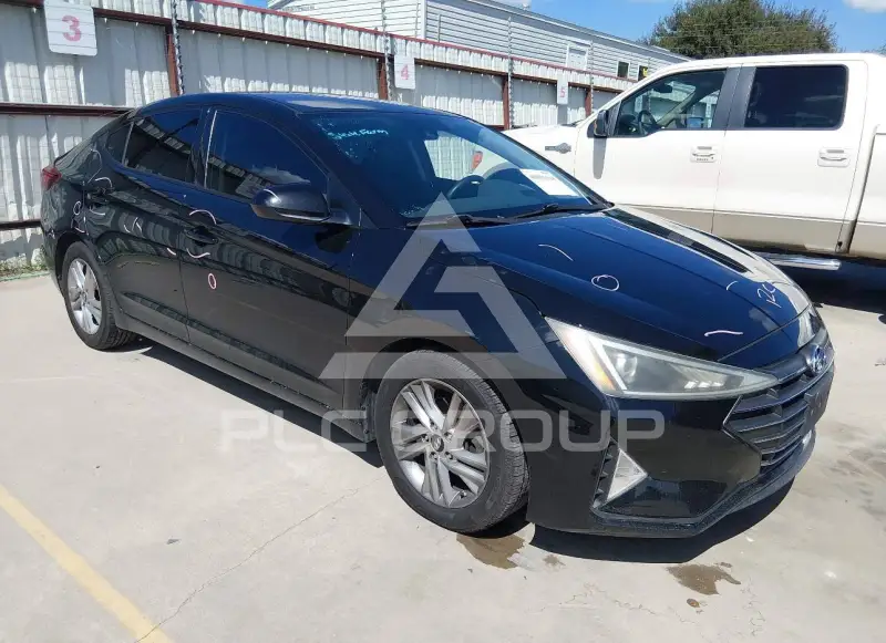2020 Hyundai Elantra photo