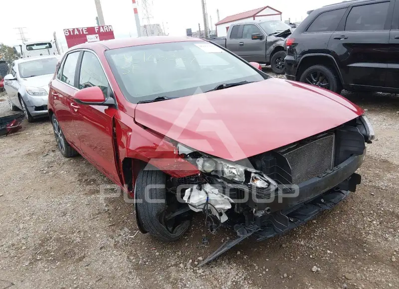 2020 Hyundai Elantra photo