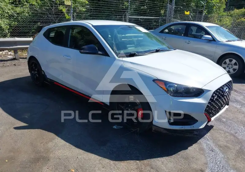 2020 Hyundai Veloster photo