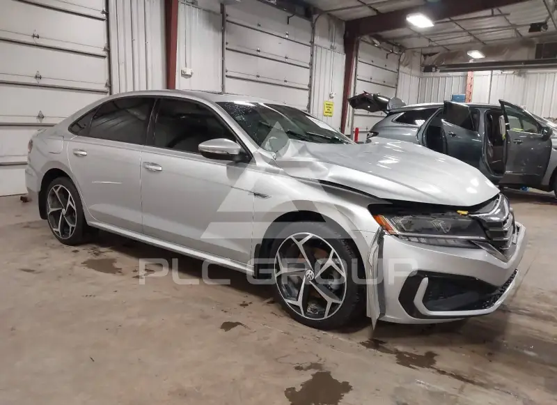 2020 Volkswagen Passat фото