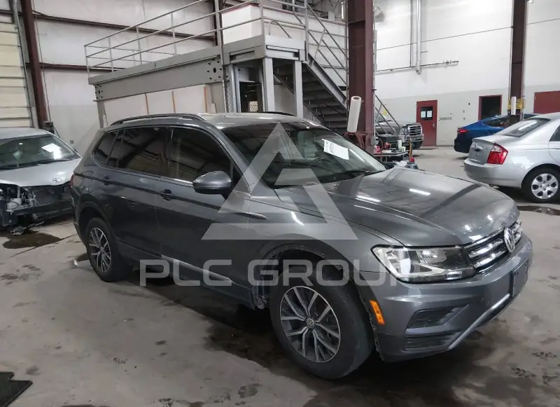 2020 Volkswagen Tiguan photo