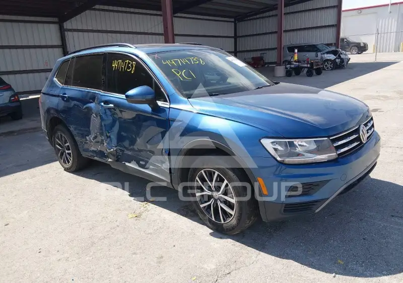 2020 Volkswagen Tiguan фото