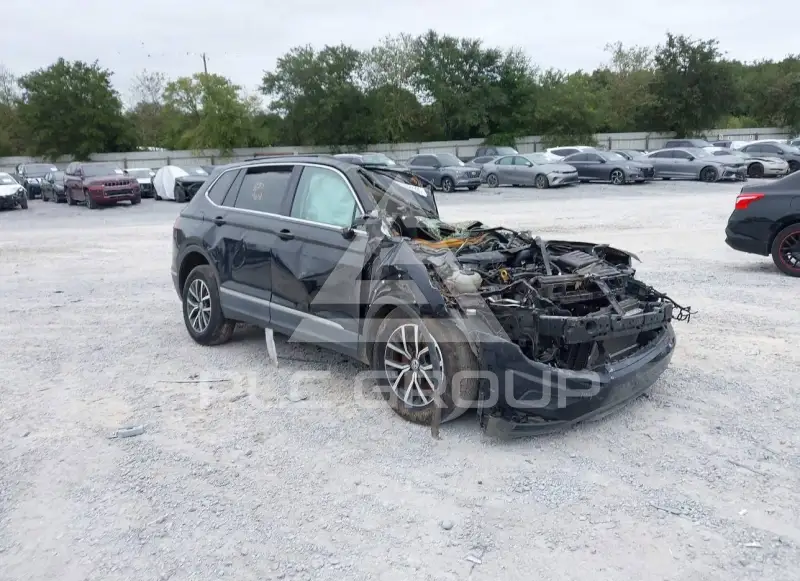 2020 Volkswagen Tiguan photo