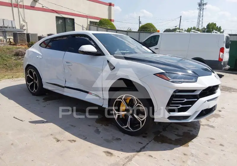 2020 Lamborghini Urus фото