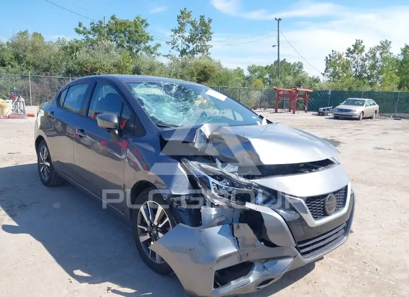 2021 Nissan VERSA фото
