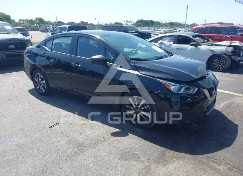 2021 Nissan VERSA фото