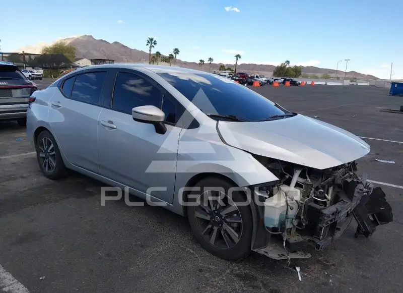 2021 Nissan VERSA photo