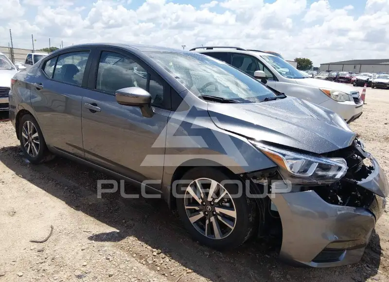 2021 Nissan VERSA фото