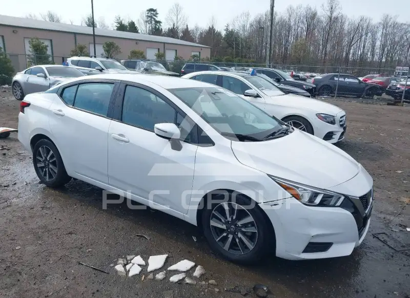 2021 Nissan VERSA фото