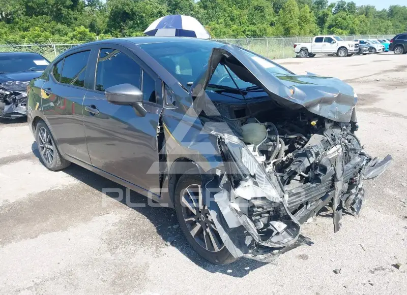2021 Nissan VERSA photo