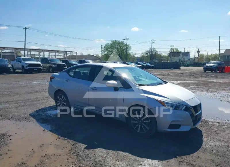 2021 Nissan VERSA фото