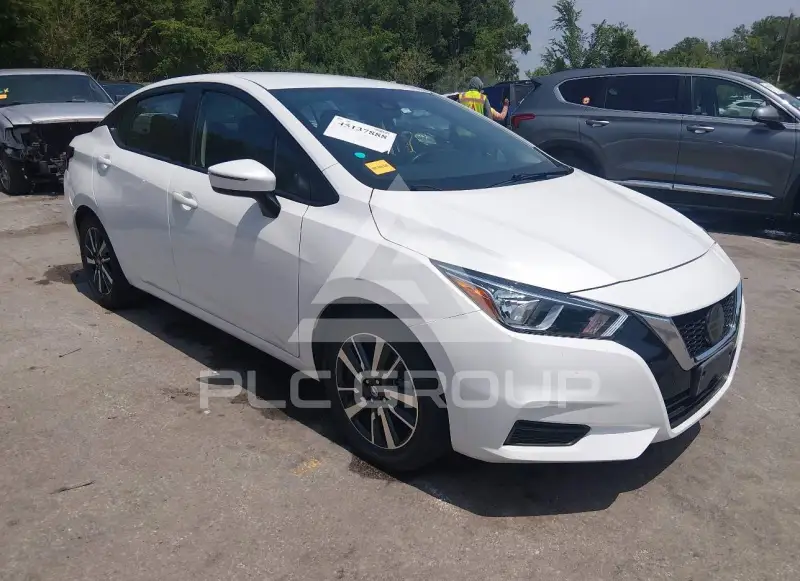 2021 Nissan VERSA фото