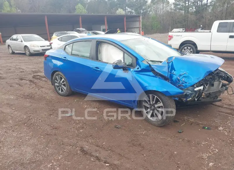 2021 Nissan VERSA фото