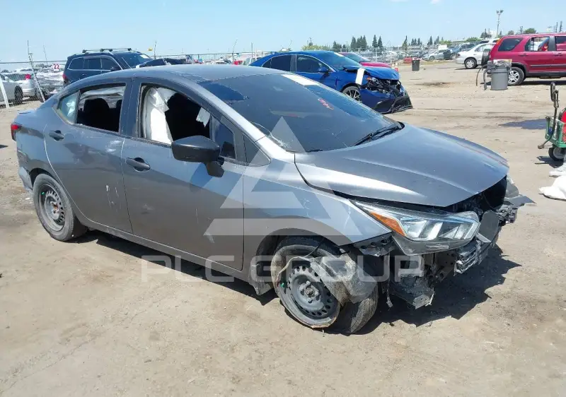 2021 Nissan VERSA фото