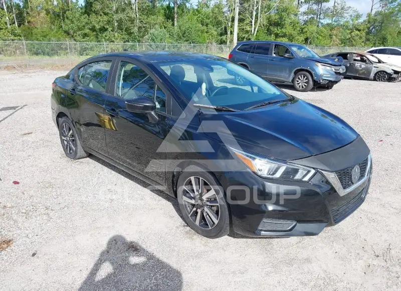 2021 Nissan VERSA photo