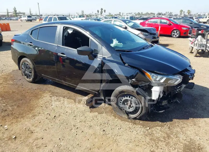 2021 Nissan VERSA фото