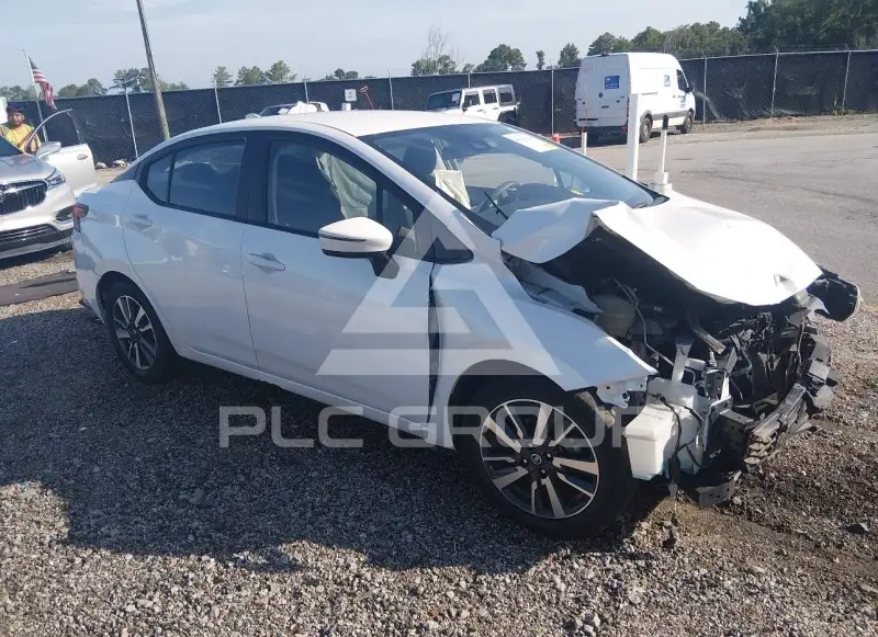 2021 Nissan VERSA фото
