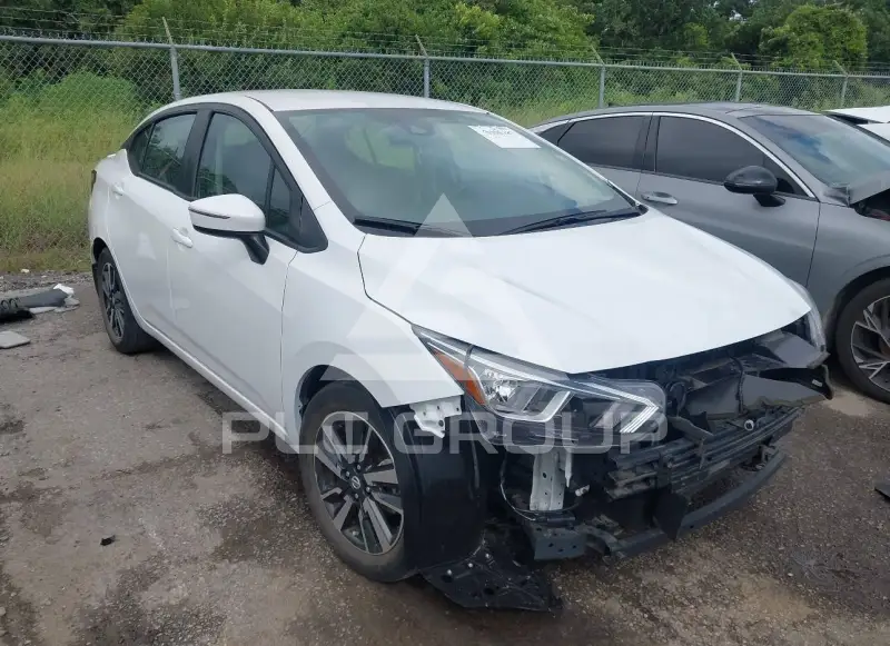 2021 Nissan VERSA photo