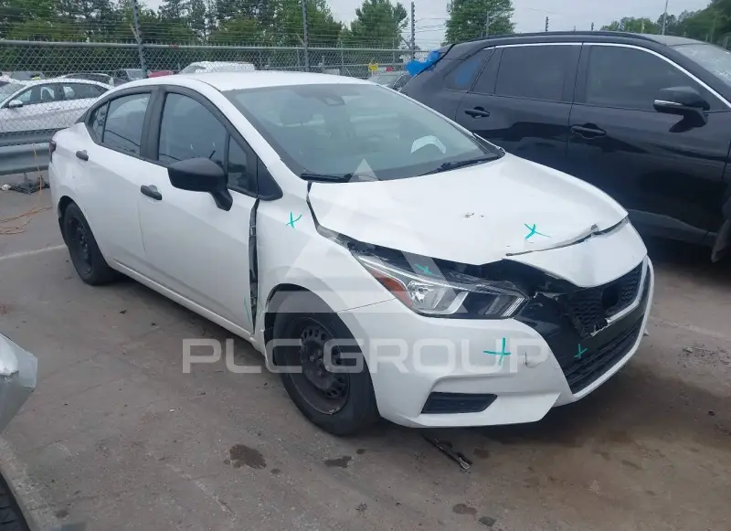 2021 Nissan VERSA фото