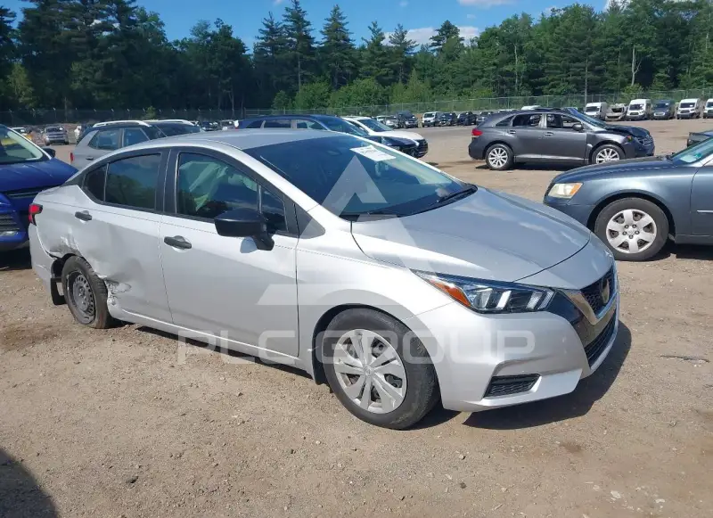 2021 Nissan VERSA фото
