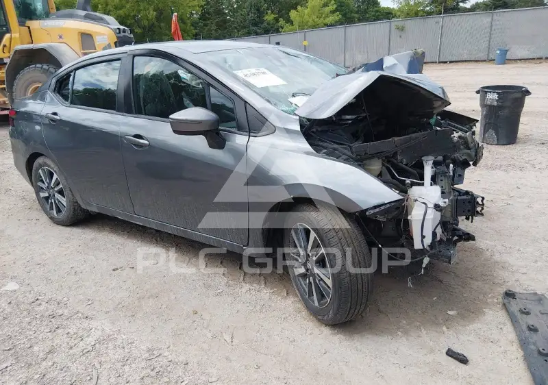 2021 Nissan VERSA фото